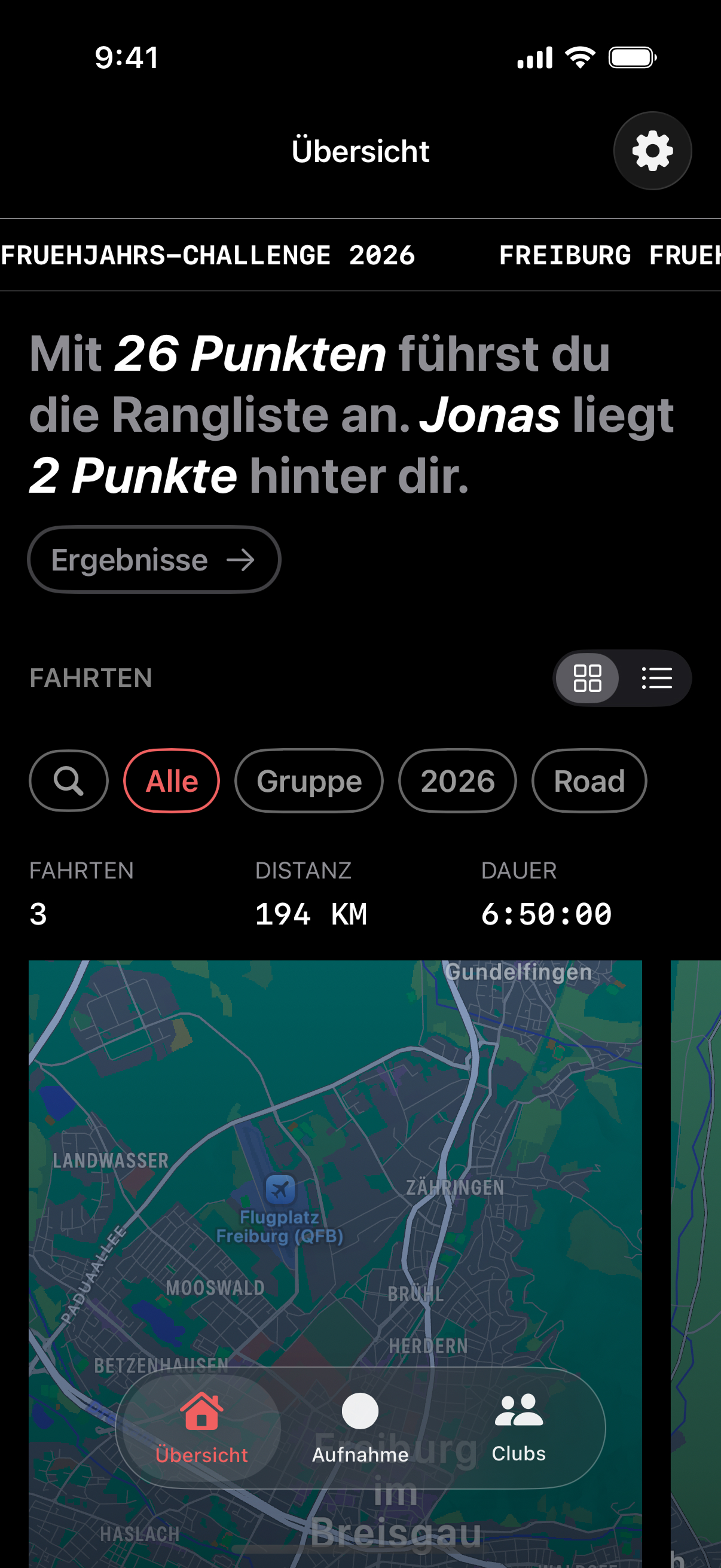 Radfahrer gemeinsam unterwegs